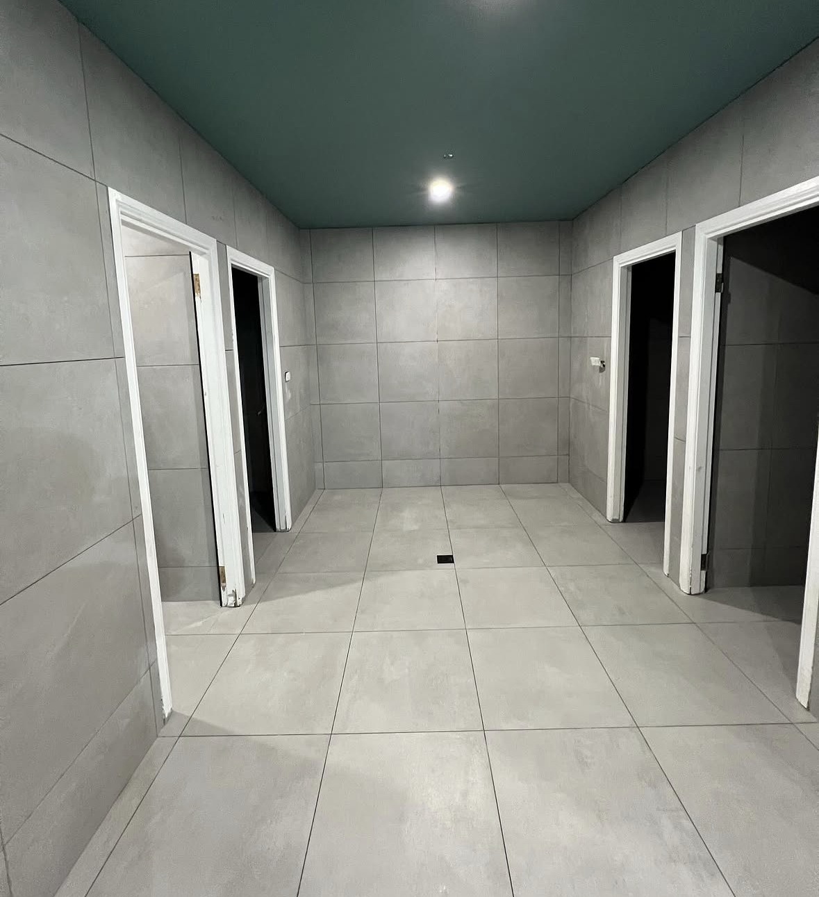 Tile set-out and installation